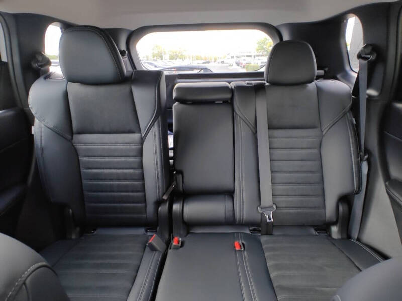 2025 Mitsubishi Outlander PHEV SE