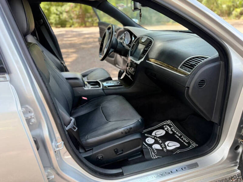 2012 Chrysler 300 C