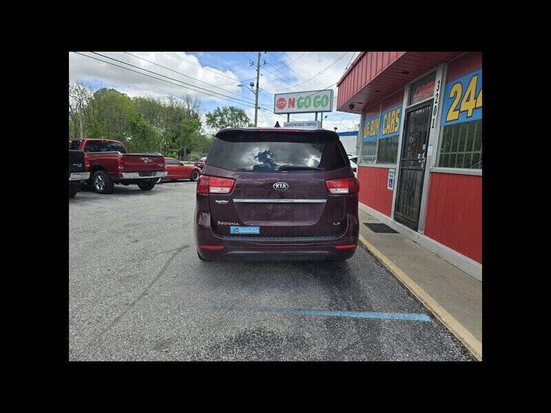 2016 Kia Sedona LX