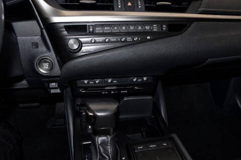 2019 Lexus ES 350