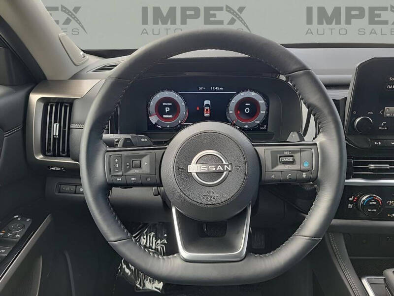 2024 Nissan Pathfinder Platinum