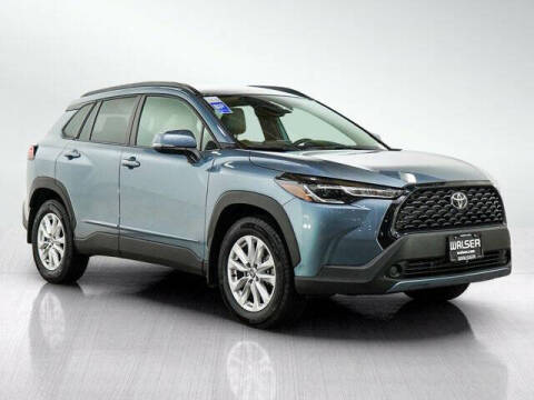 2024 Toyota Corolla Cross LE