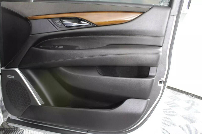 2020 Cadillac Escalade ESV Luxury