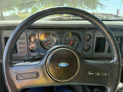 1986 Ford Mustang - Photo 14