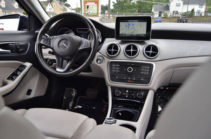2017 Mercedes-Benz GLA GLA 250 4MATIC
