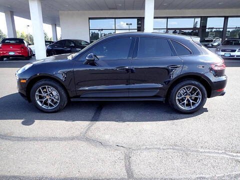 2015 Porsche Macan S