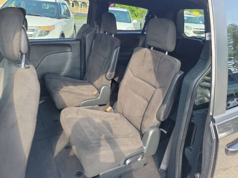 2016 Dodge Grand Caravan American Value Package