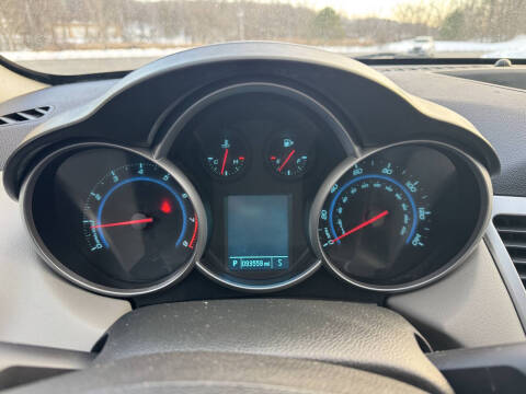 2013 Chevrolet Cruze LS Auto