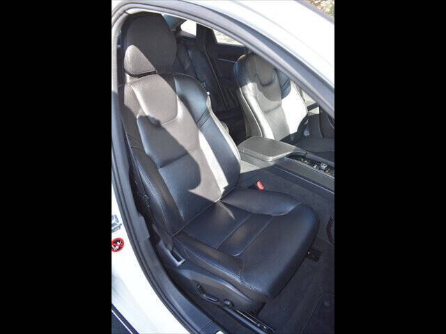 2017 Volvo S90 T5 Momentum