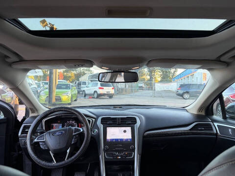 2019 Ford Fusion SEL