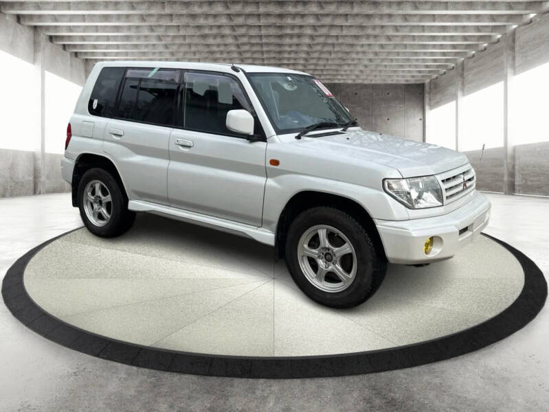 2000 Mitsubishi Pajero