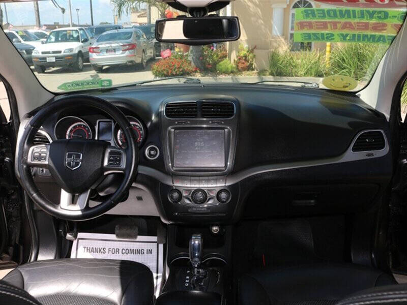 2017 Dodge Journey Crossroad Plus
