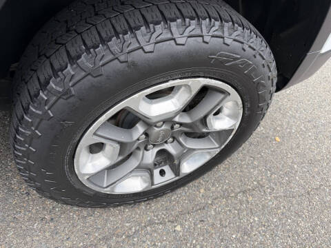 2014 Jeep Cherokee Sport