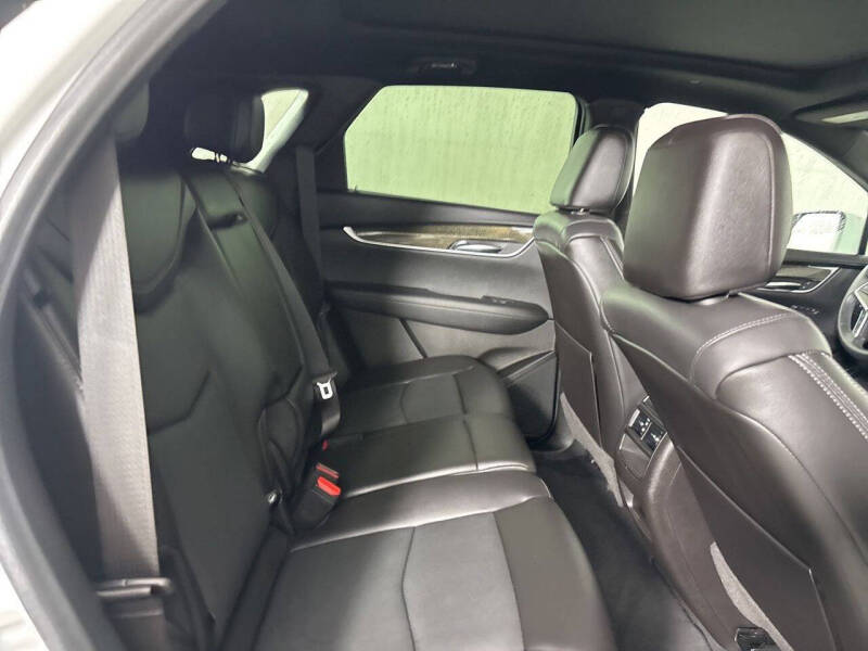 2022 Cadillac XT5 Sport
