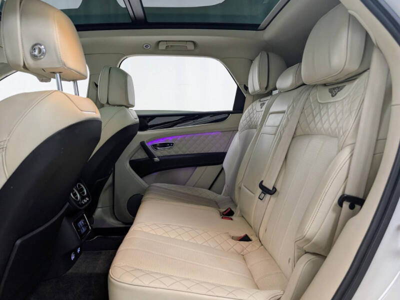 2018 Bentley Bentayga W12 Signature Edition