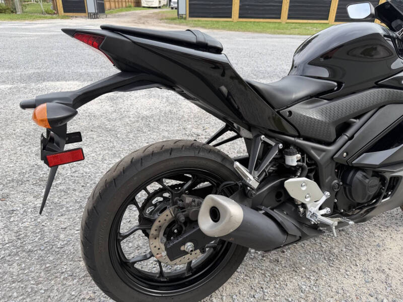 2023 Yamaha YZF-R3