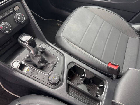 2022 Volkswagen Taos SE 4Motion