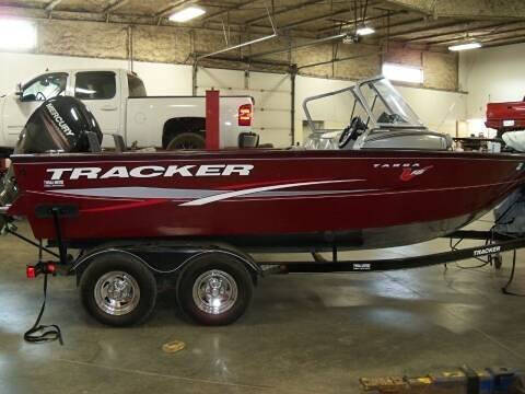 2015 Tracker Targa V-18