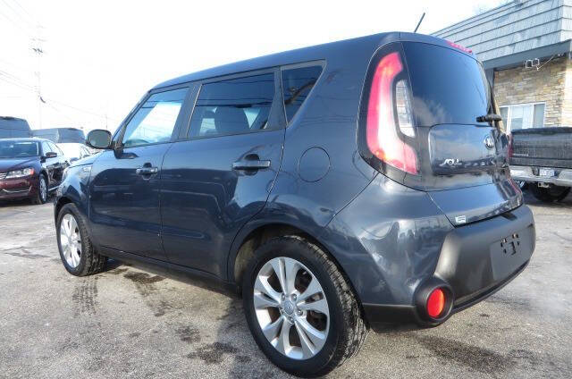 2015 Kia Soul +