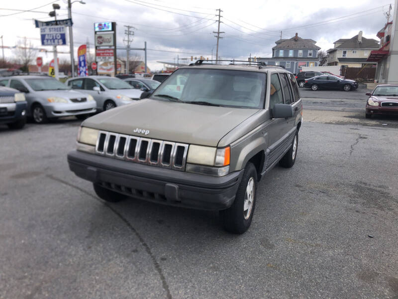1995 Jeep Grand Cherokee for sale at 25TH STREET AUTO SALES in Easton PA