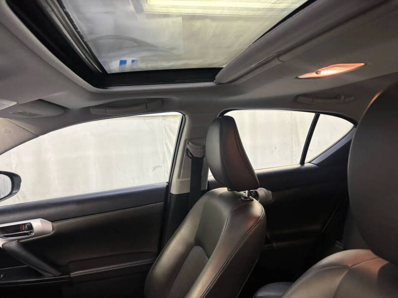 2013 Lexus CT 200h