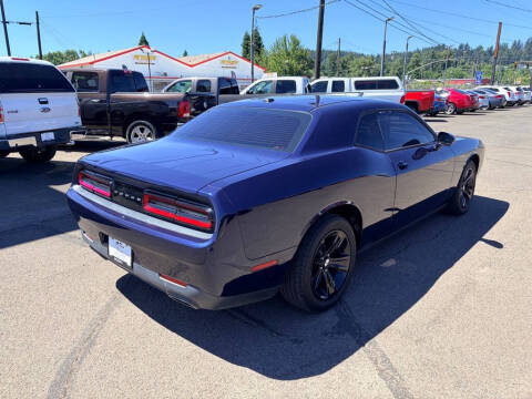 2015 Dodge Challenger SXT