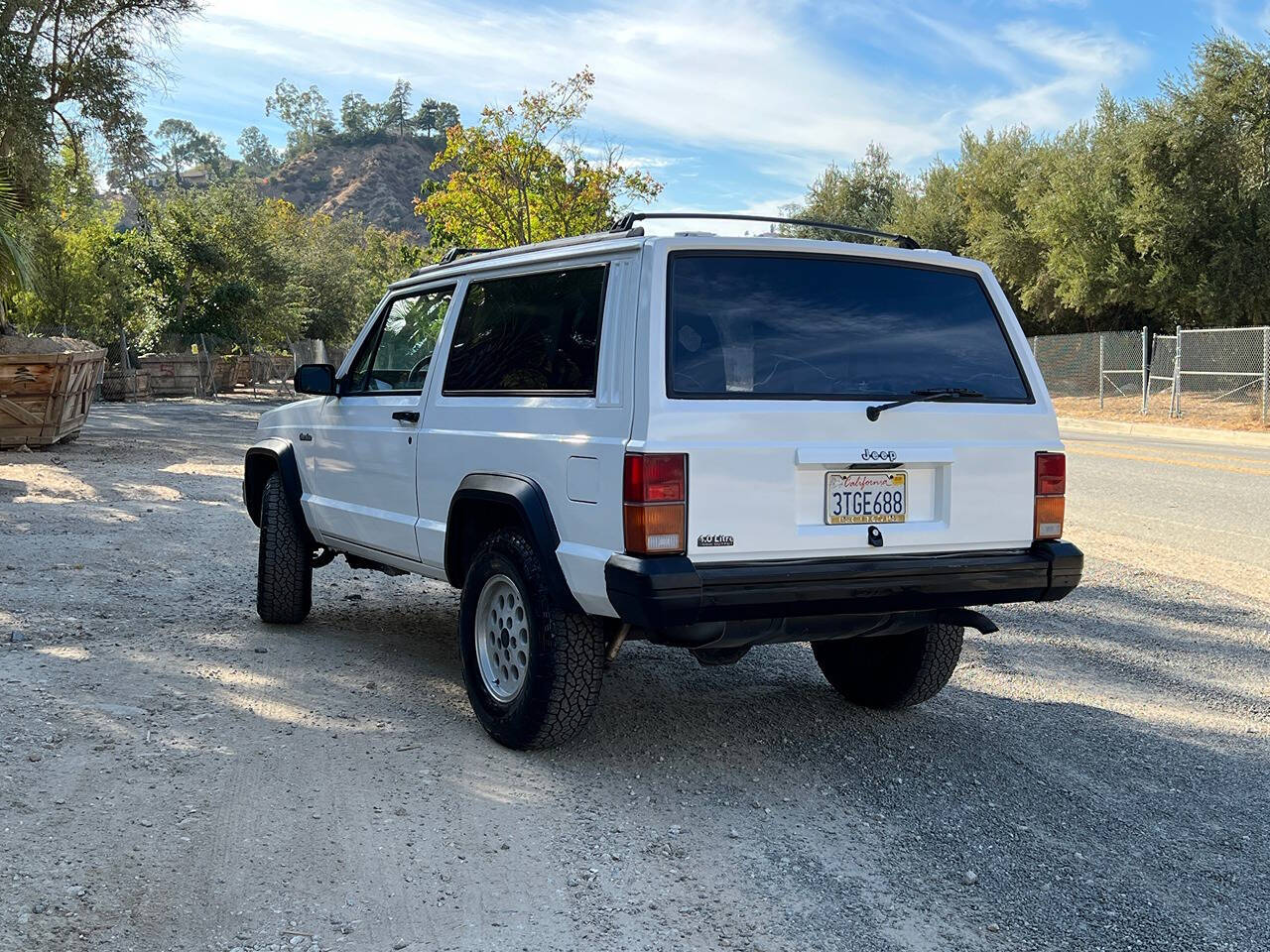 1996 Jeep Cherokee for sale at R&G Auto Sales in Tujunga, CA