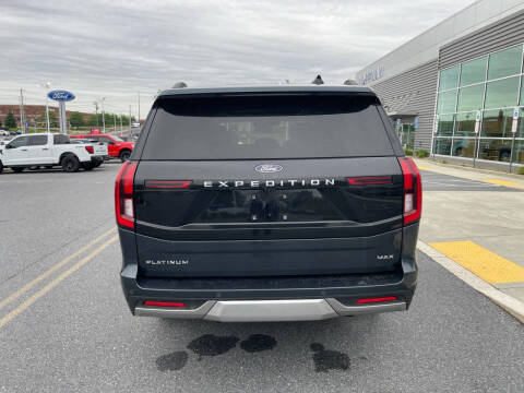 2025 Ford Expedition MAX Platinum