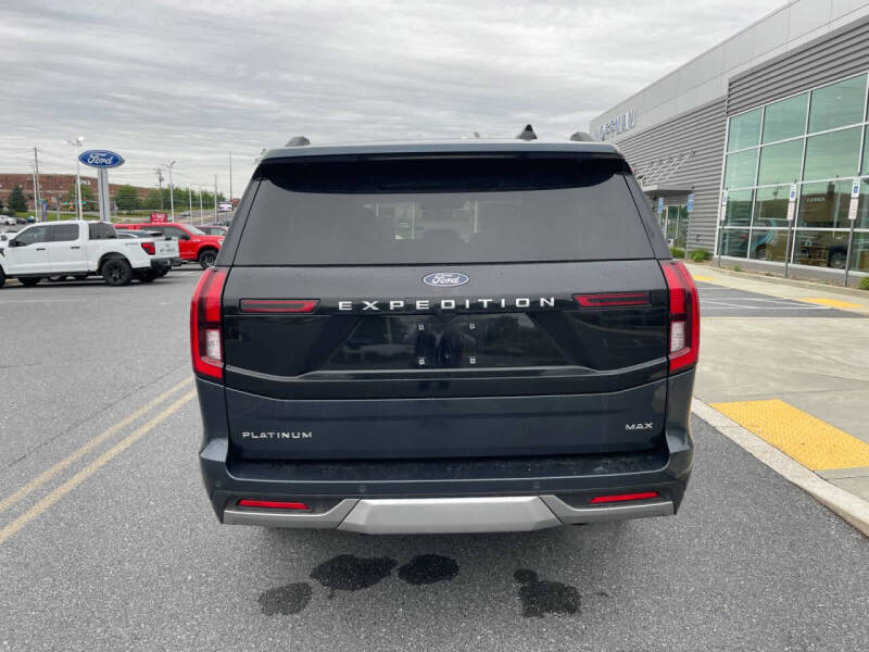 2025 Ford Expedition MAX Platinum