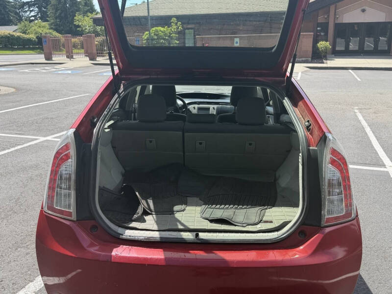 2012 Toyota Prius Three