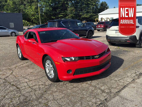 2015 Chevrolet Camaro for sale at Auto Center of Columbus in Columbus OH