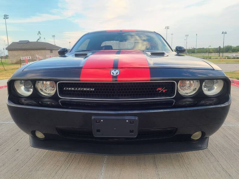 Used 2009 Dodge Challenger R/T with VIN 2B3LJ54T69H510214 for sale in Lewisville, TX
