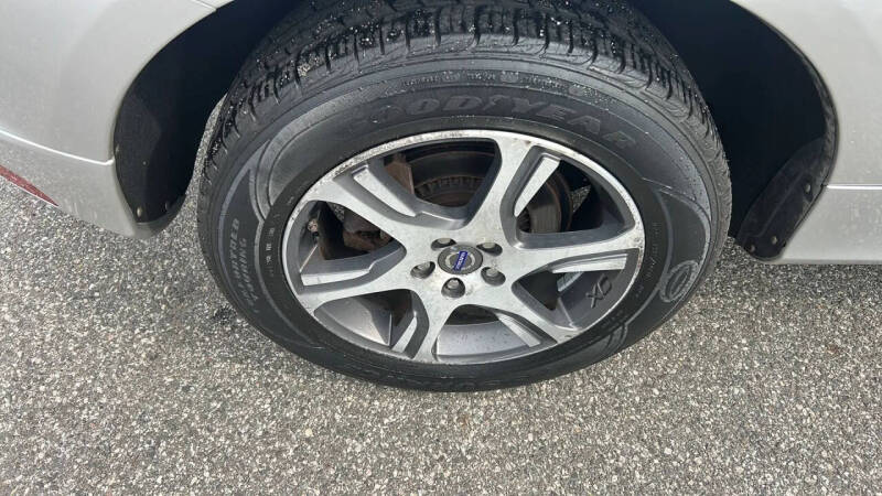 2015 Volvo XC60 T6 Premier Plus