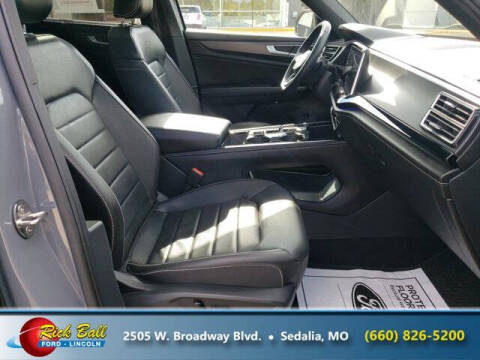 2024 Volkswagen Atlas Cross Sport SEL R-Line 4Motion