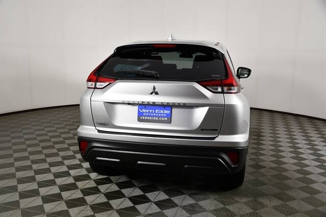 2026 Mitsubishi Eclipse Cross LE