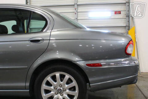 2002 Jaguar X-Type 2.5