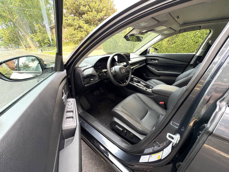 2025 Honda Accord Hybrid EX-L