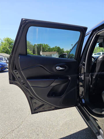 2021 Jeep Cherokee Trailhawk
