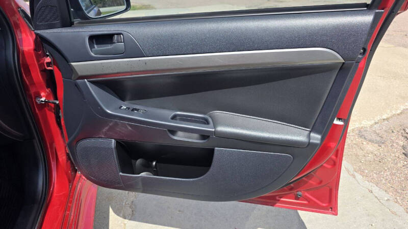 2013 Mitsubishi Lancer SE