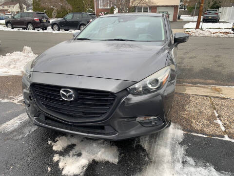 2017 Mazda MAZDA3 Grand Touring