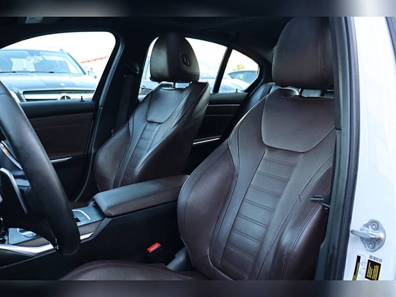 2020 BMW 3 Series 330i