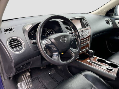 2020 Nissan Pathfinder Platinum