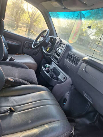 2002 Chevrolet Express 3500