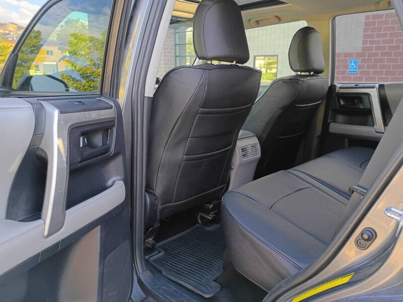 2013 Toyota 4Runner SR5