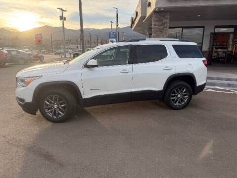 2017 GMC Acadia SLE-2
