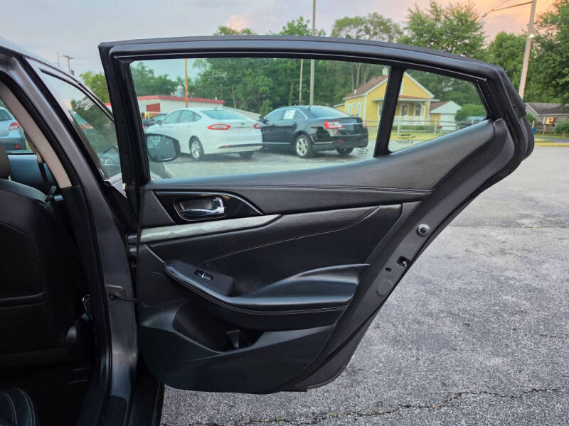 2017 Nissan Maxima