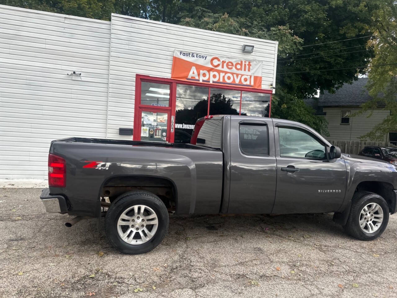 2011 Chevrolet Silverado 1500 for sale at BENZEN AUTO LLC in Ashtabula, OH