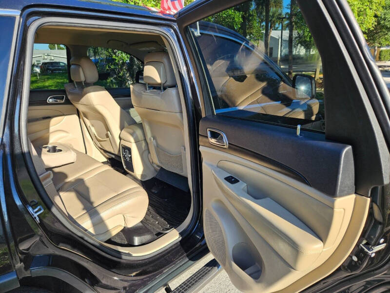 2014 Jeep Grand Cherokee Laredo E