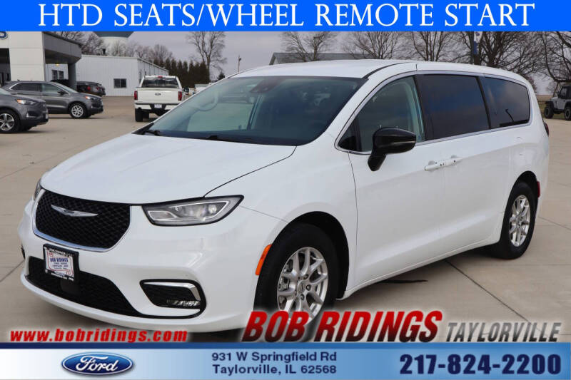 2024 Chrysler Pacifica Touring L