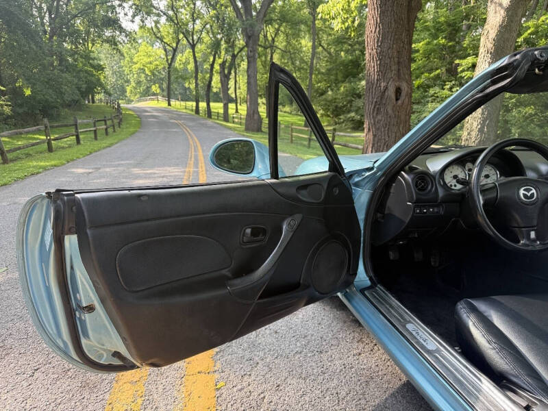 2001 Mazda MX-5 Miata